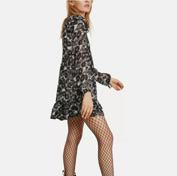 Free people Black White floral Mini Tunic Dress Flirty NEW XS Bohemian Fall HOT - Picture 2 of 7